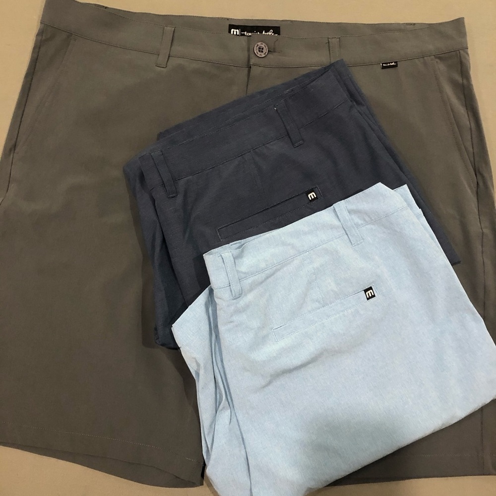 Travis Mathews golf short, Waist 42.